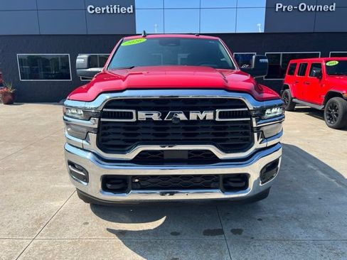 Certified 2026 RAM 2500 Big Horn AWD/4WD image 2
