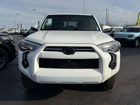 Used 2022 Toyota 4Runner SR5 Premium image 24
