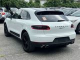 Used 2017 Porsche Macan S image 4