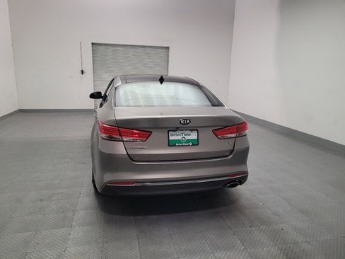 Used 2016 Kia Optima EX w/ Premium Package FWD image 6
