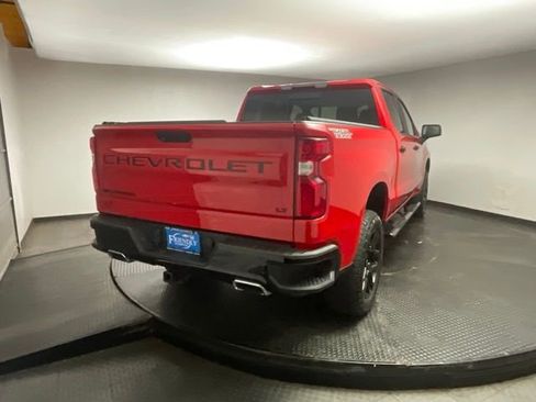 Certified 2022 Chevrolet Silverado 1500 LT Trail Boss w/ Convenience Package II image 8