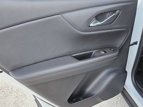 Used 2020 Chevrolet Blazer RS image 28