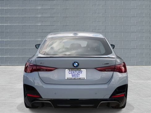 Certified 2025 BMW i4 xDrive40i image 3