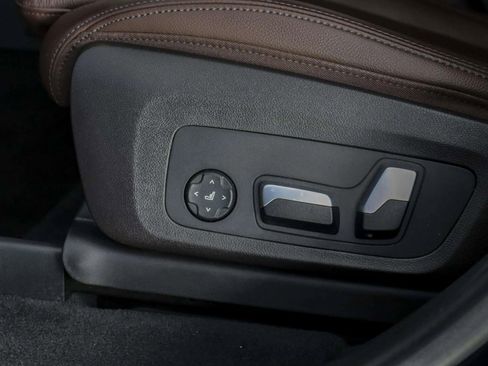 Used 2020 BMW X4 xDrive30i w/ Executive Package image 17