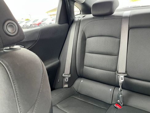 Used 2024 Chevrolet Malibu LT image 40