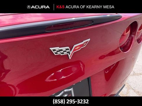 Used 2012 Chevrolet Corvette Coupe RWD image 7