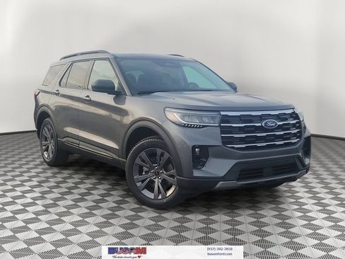 New 2026 Ford Explorer Active w/ Active Comfort Package AWD/4WD image 1
