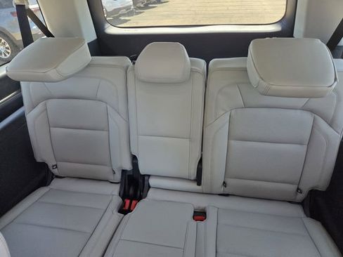 New 2026 Lincoln Navigator Premiere image 15