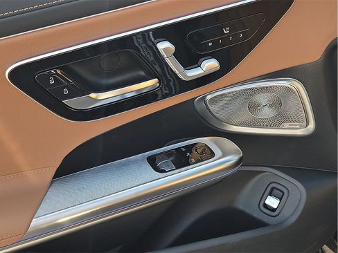 New 2026 Mercedes-Benz CLE 300 4MATIC Coupe image 17