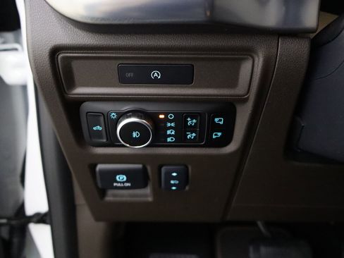 New 2025 Ford F150 King Ranch w/ FX4 Off-Road Package AWD/4WD image 13