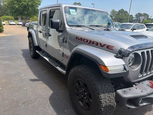 Used 2021 Jeep Gladiator Mojave AWD/4WD image 1