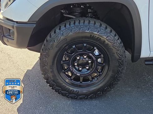 New 2026 GMC Sierra 1500 AT4X w/ AT4X AEV Edition AWD/4WD image 6