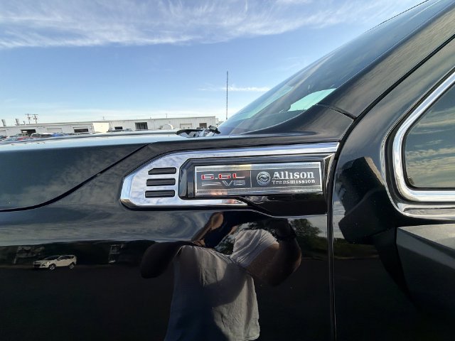 Certified 2024 GMC Sierra 2500 Denali w/ Denali Reserve Package AWD/4WD image 33