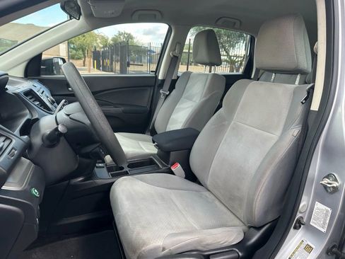 Used 2016 Honda CR-V LX image 8