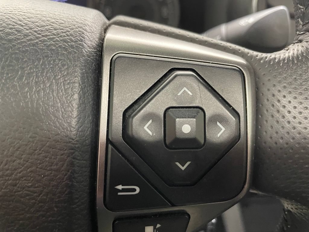 Used 2019 Toyota Tacoma Limited AWD/4WD image 28
