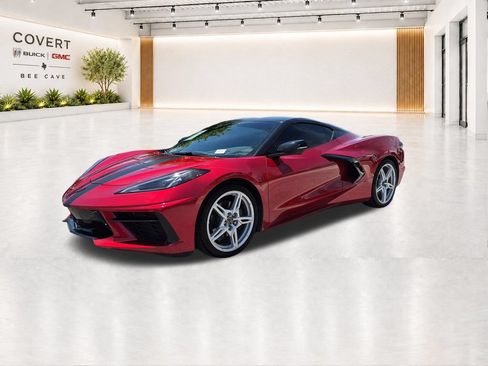 Certified 2025 Chevrolet Corvette Stingray Coupe w/ 1LT RWD image 4