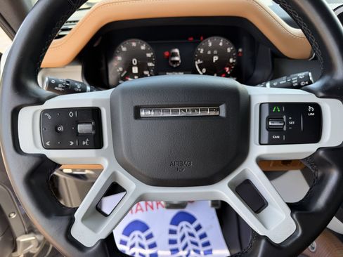 Used 2023 Land Rover Defender 90 X-Dynamic SE AWD/4WD image 34