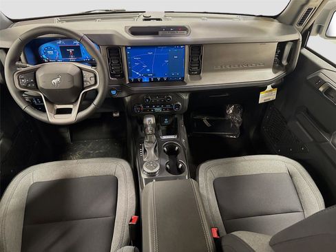 New 2025 Ford Bronco Big Bend image 21