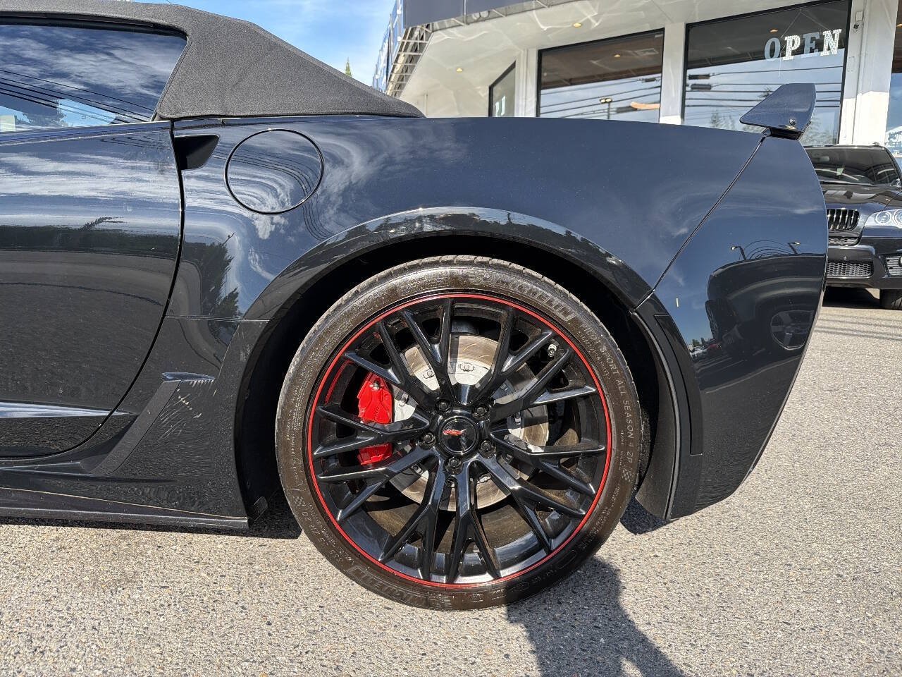 Used 2017 Chevrolet Corvette Grand Sport RWD image 4