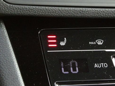 New 2025 Volkswagen Jetta Sport image 17