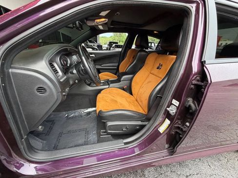 Used 2022 Dodge Charger Scat Pack w/ Plus Group RWD image 28