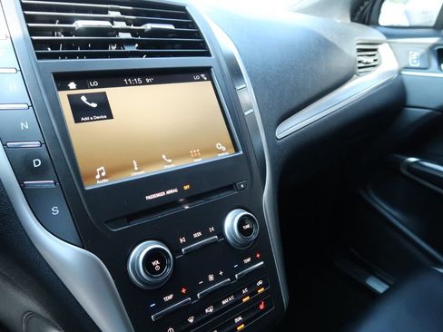 Used 2016 Lincoln MKC Premiere FWD image 14