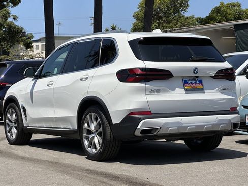 Used 2025 BMW X5 xDrive50e AWD/4WD image 6