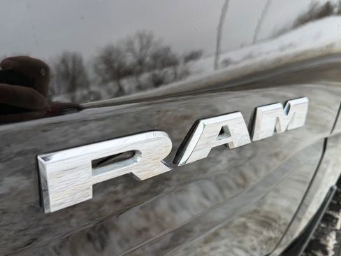 Used 2021 RAM 1500 Big Horn image 10