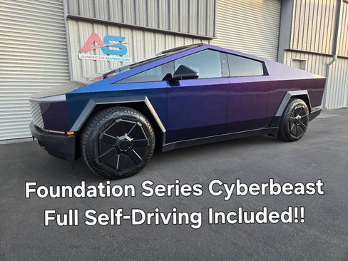 Used 2024 Tesla Cybertruck Cyberbeast AWD/4WD image 2