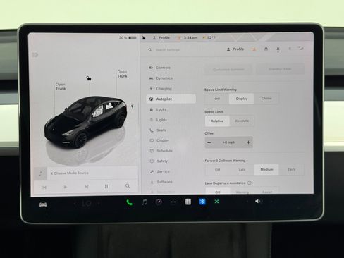 Used 2023 Tesla Model Y Long Range image 24