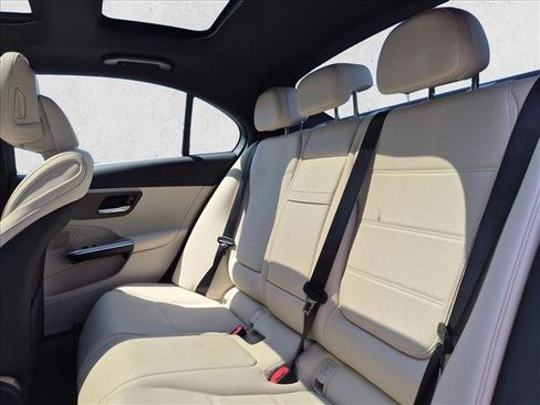 Certified 2026 Mercedes-Benz C 300 4MATIC Sedan image 18