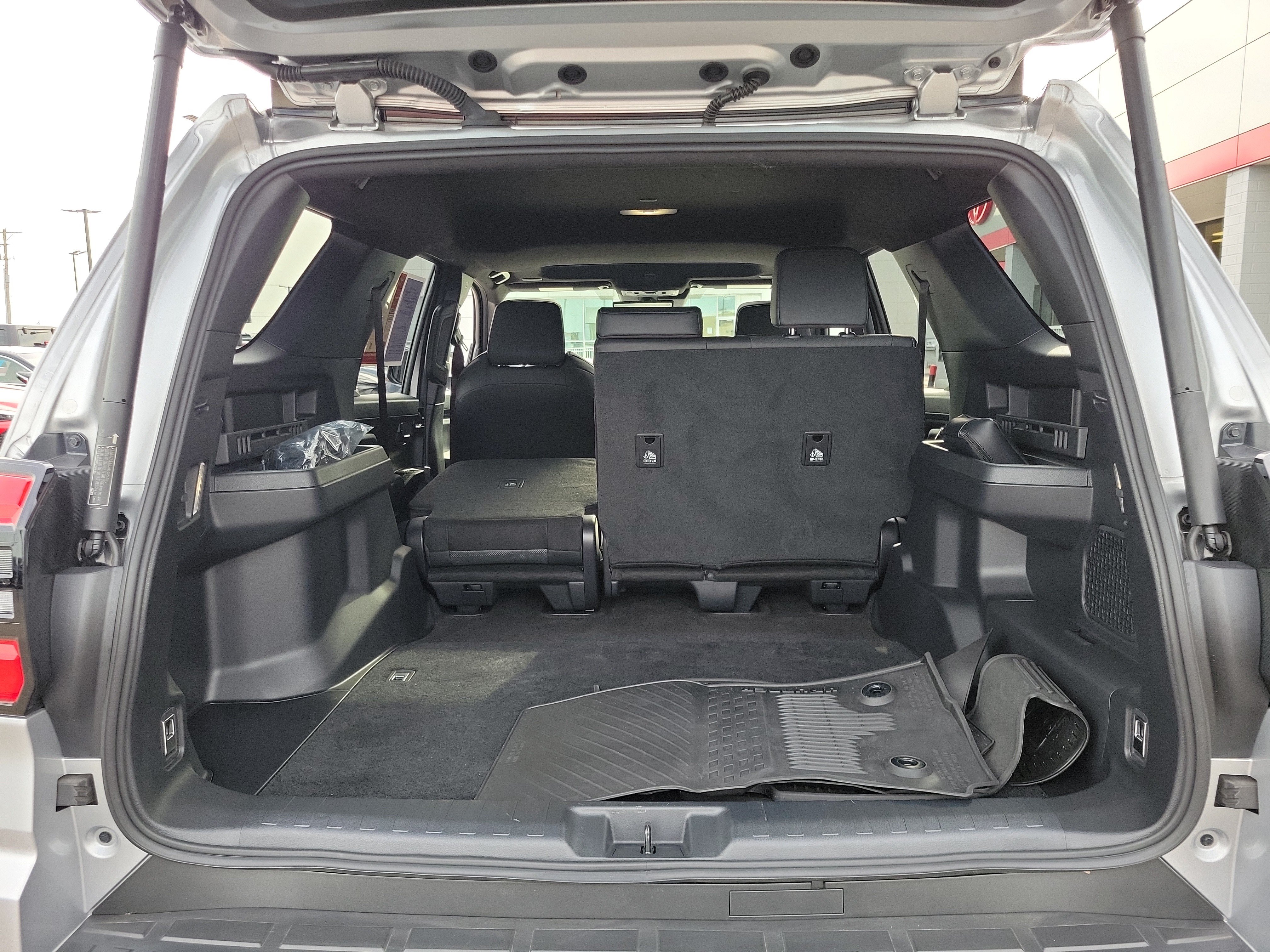 Used 2025 Toyota 4Runner TRD Off-Road Premium w/ Tow Technology Package AWD/4WD image 8
