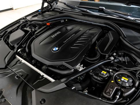 Used 2017 BMW 540i RWD image 52