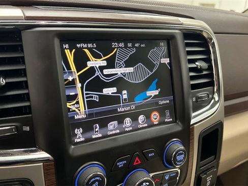 Used 2017 RAM 1500 Laramie w/ Convenience Group image 28