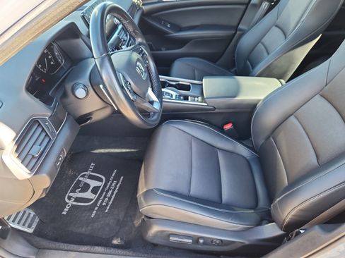Used 2022 Honda Accord Sport image 10
