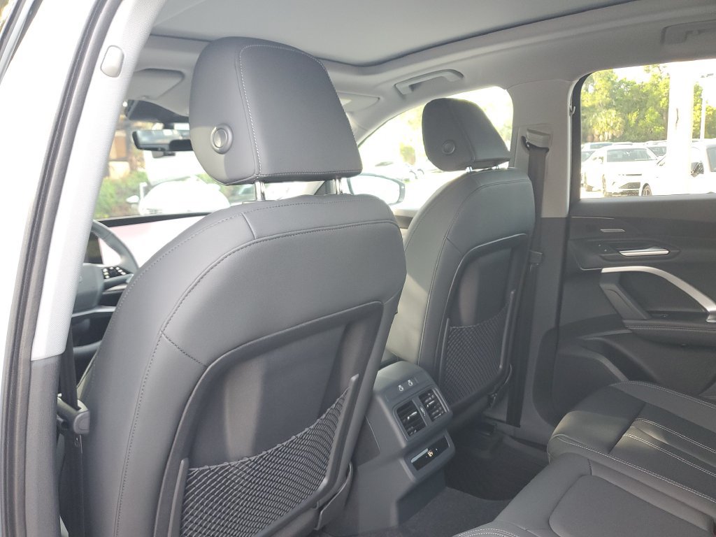 New 2026 Audi Q5 Premium Plus AWD/4WD image 18