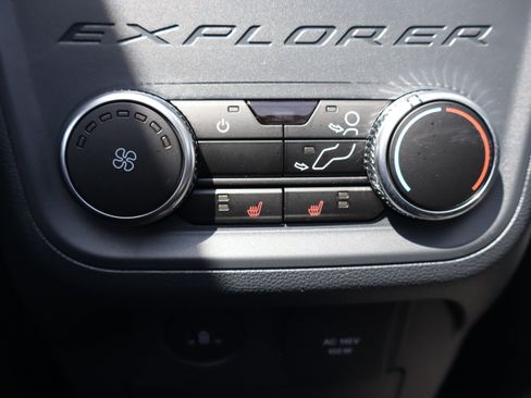 New 2026 Ford Explorer ST-Line w/ ST-Line Street Pack AWD/4WD image 25