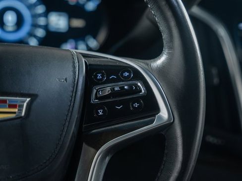 Used 2018 Cadillac Escalade ESV Platinum image 28