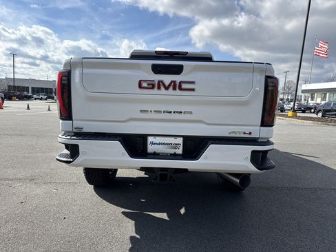 New 2026 GMC Sierra 2500 AT4 w/ AT4 Premium Plus Package image 9