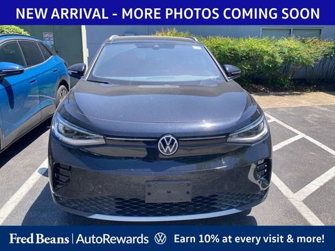 Used 2023 Volkswagen ID.4 Pro S Plus AWD/4WD image 2
