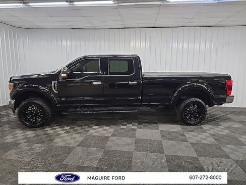 Used 2020 Ford F250 XLT w/ XLT Value Package image 6
