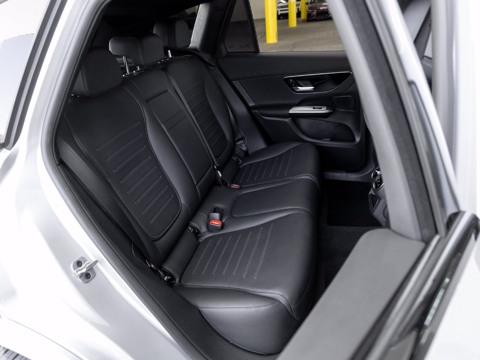 Certified 2026 Mercedes-Benz GLC 300 image 25
