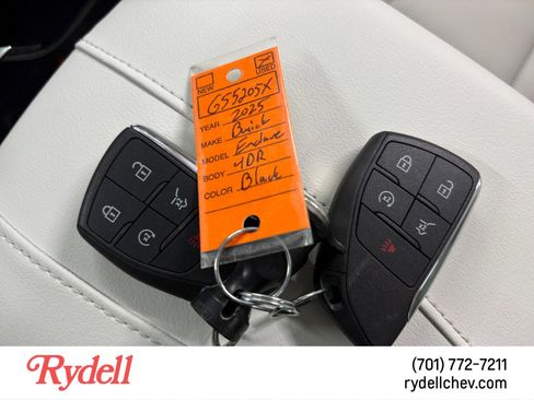 Used 2025 Buick Enclave Avenir w/ Super Cruise Package image 22