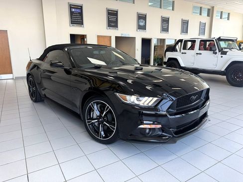 Used 2017 Ford Mustang GT Premium image 51