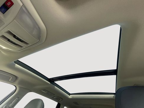 Used 2025 Subaru Ascent Bronze Edition image 22