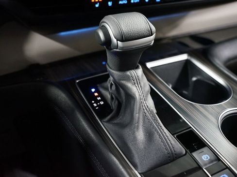 Certified 2023 Toyota Sienna Limited image 21