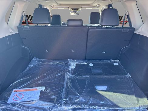 New 2026 Nissan Rogue SV w/ SV Premium Package image 11