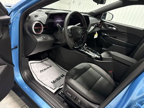 New 2026 Chevrolet Trax RS image 10