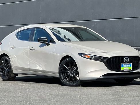Used 2025 MAZDA MAZDA3 s Sport image 3
