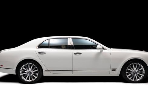 Used 2017 Bentley Mulsanne RWD image 28